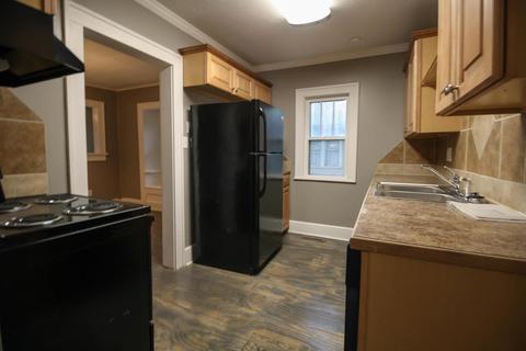 501 S Warren Ave, Springfield, MO 65806 photo 10