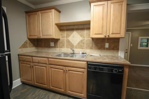501 S Warren Ave, Springfield, MO 65806 photo 13