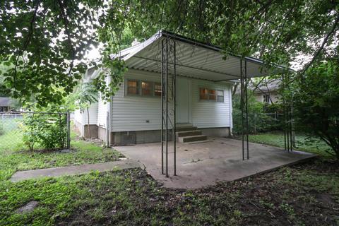501 S Warren Ave, Springfield, MO 65806 photo 14