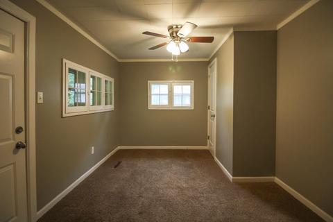 501 S Warren Ave, Springfield, MO 65806 photo 8