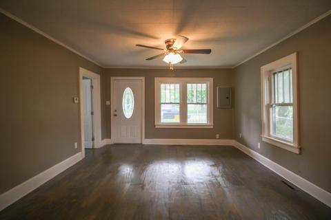 501 S Warren Ave, Springfield, MO 65806 photo 3