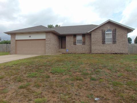 115 Jacaranda, Willard, MO 65781 photo 1