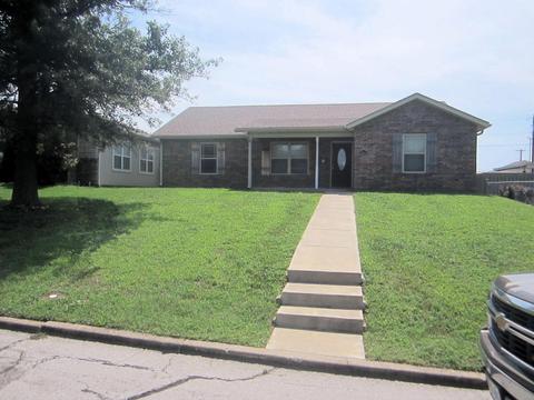 2810 E 16th, Joplin, MO 64804 photo 1