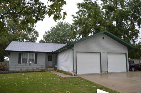 403 S Public Ave, Clever, MO 65631 photo 1