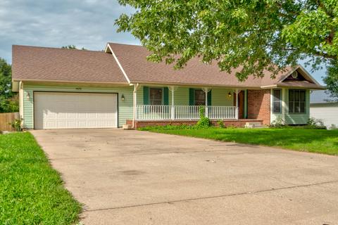 1423 E Lee St, Republic, MO 65738 photo 1
