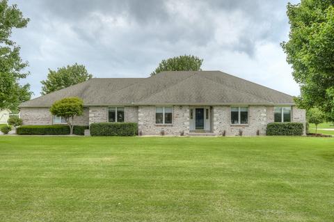 702 Springhill Dr, Carl Junction, MO 64834 photo 1