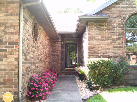 2395 S Nolting Ave, Springfield, MO 65807 photo 1