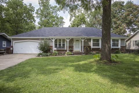 903 W Valley Ct, Springfield, MO 65807 photo 1