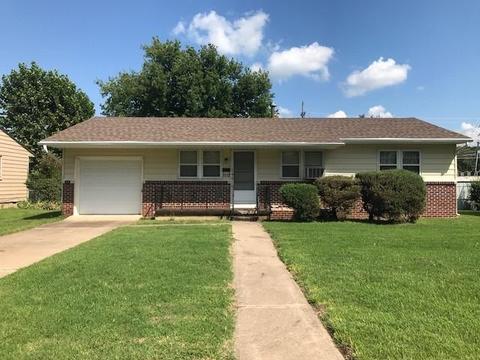 2032 S Maple, Carthage, MO 64836 photo 1