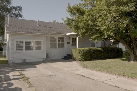 1906 W Atlantic St, Springfield, MO 65803 photo 1