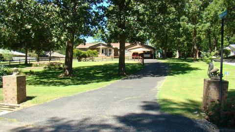 700 W 4th St, Mountain View, MO 65548 photo 1