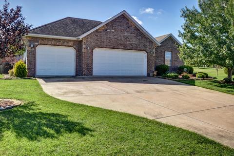 2932 W Grandview St, Springfield, MO 65803 photo 1