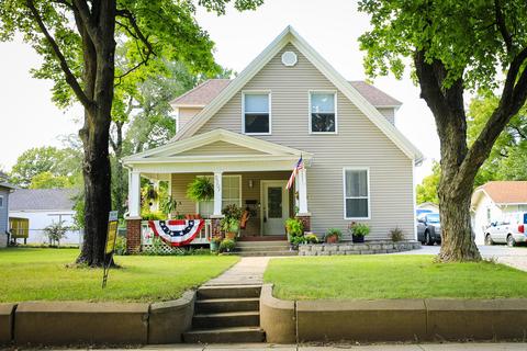 2307 N Benton Ave, Springfield, MO 65803 photo 1