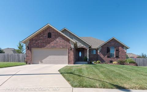 1911 E Warwick Dr, Ozark, MO 65721 photo 1