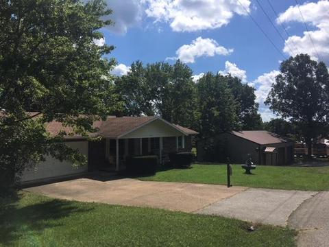1104 Mccubbins Dr, Cabool, MO 65689 photo 1