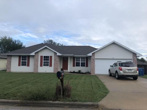 105 Canon Ave, Clever, MO 65631 photo 1