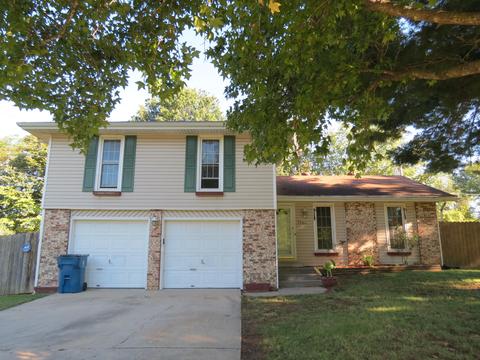 3205 W Cynthia St, Springfield, MO 65810 photo 1