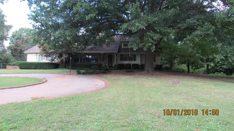 2335 E Sunset Dr, Springfield, MO 65804 photo 1