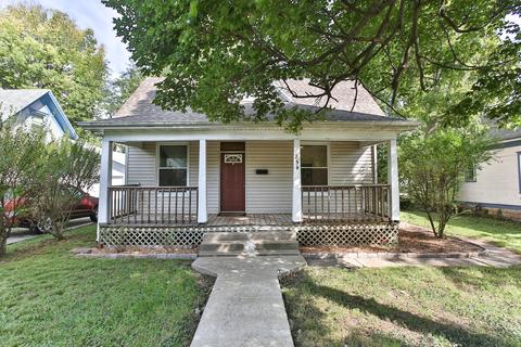 854 S Weaver Ave, Springfield, MO 65806 photo 1