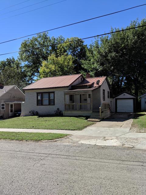 1069 S Weaver Ave, Springfield, MO 65807 photo 1