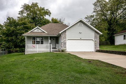 640 N Buffalo St, Marshfield, MO 65706 photo 1