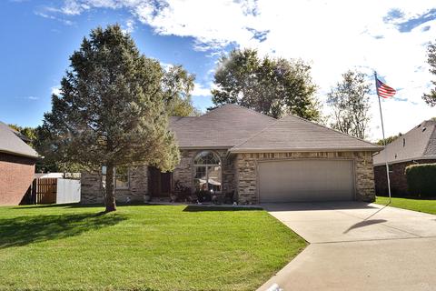 2242 W Allen Dr, Springfield, MO 65810 photo 1