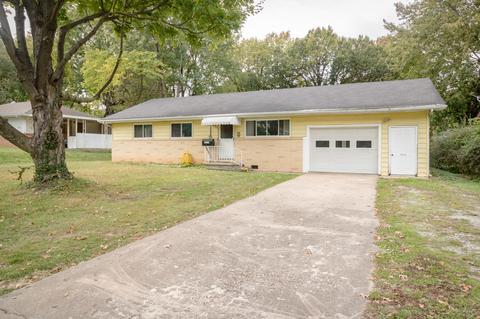 1917 S Fort Ave, Springfield, MO 65807 photo 1