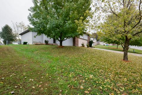 1502 S 12th Ave, Ozark, MO 65721 photo 1