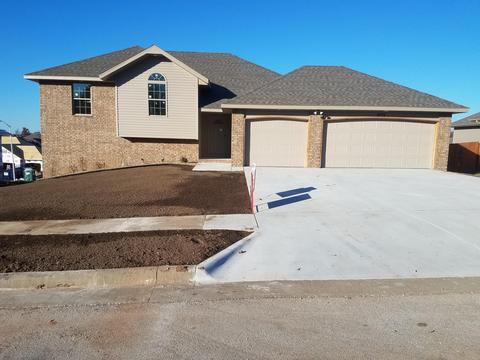1921 W Springdale St, Springfield, MO 65803 photo 1