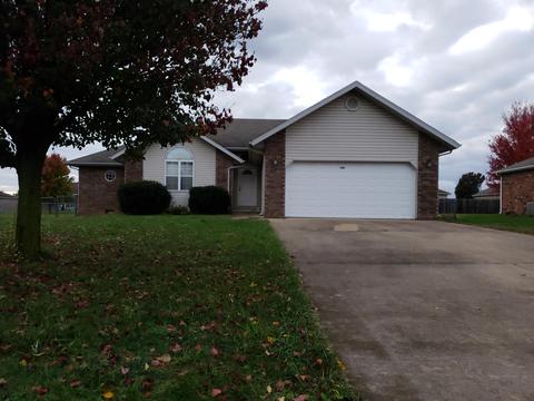 745 Aspen St, Marshfield, MO 65706 photo 1