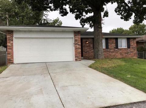 1461 S Ingram Mill Rd, Springfield, MO 65804 photo 1