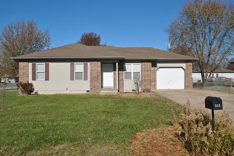 521 Travis St, Marshfield, MO 65706 photo 1
