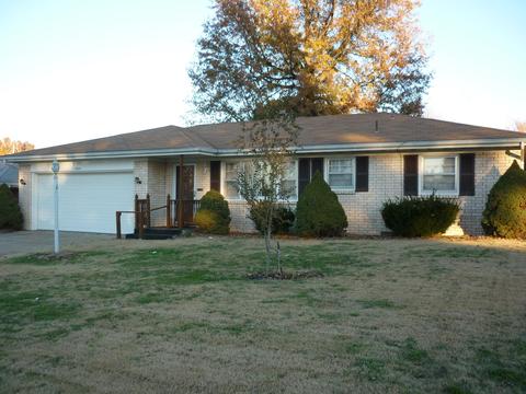 3464 N Rogers Ave, Springfield, MO 65803 photo 1