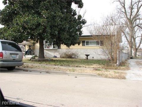 611 N Warren Ave, Springfield, MO 65802 photo 1