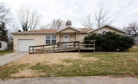 601 S Fort Ave, Springfield, MO 65806 photo 1