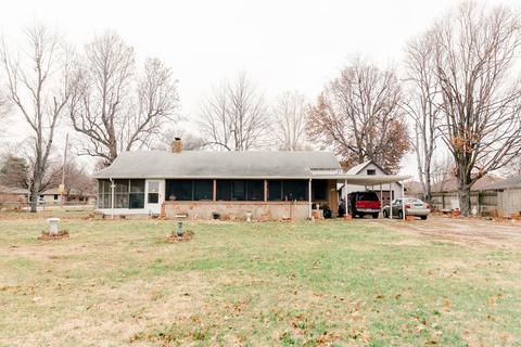 3707 W Mount Vernon St, Springfield, MO 65802 photo 1