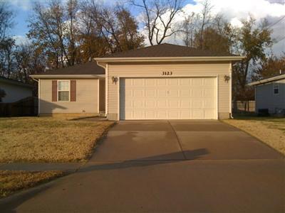 3123 W Water St, Springfield, MO 65802 photo 1