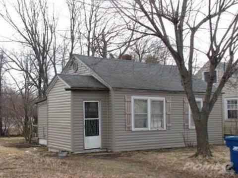1020 S Douglas Ave, Springfield, MO 65807 photo 1