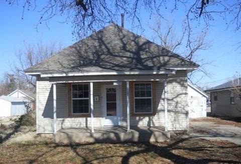1607 W Thoman St, Springfield, MO 65803 photo 1