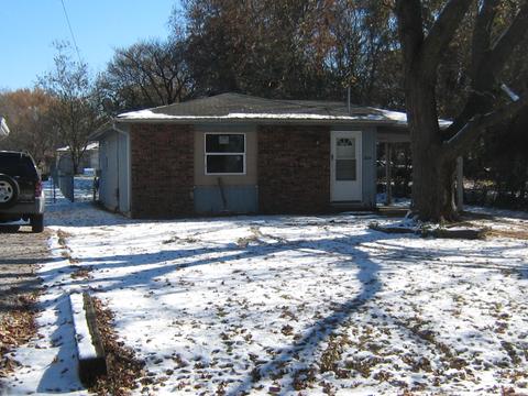 2828 N Summit Ave, Springfield, MO 65803 photo 1