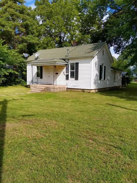 320 E Division St, Mount Vernon, MO 65712 photo 1
