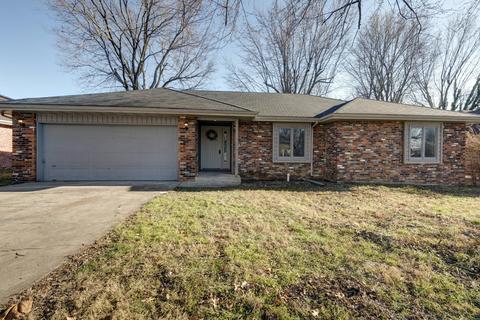 2132 S Butterfly Ave, Springfield, MO 65807 photo 1
