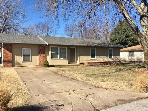 701 Evergreen Ave, Nixa, MO 65714 photo 1