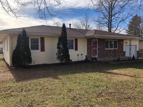 820 Richards Dr, Mountain Grove, MO 65711 photo 1