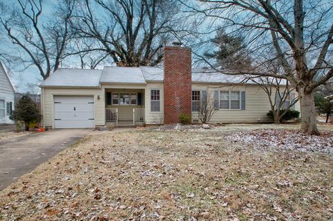 2022 S Windsor Dr, Springfield, MO 65807 photo 1