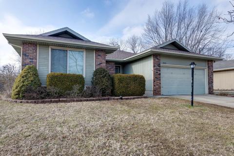 2061 S Golden Ave, Springfield, MO 65807 photo 1