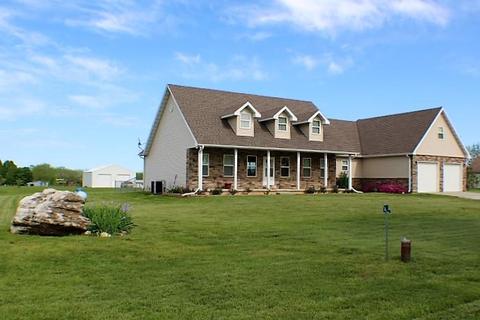 296 Merritt Rd, Clever, MO 65631 photo 1