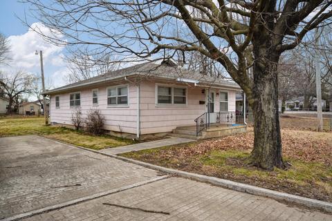 107 E Olive St, Mount Vernon, MO 65712 photo 1