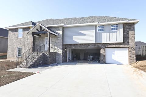 2677 W Miramar, Ozark, MO 65721 photo 1