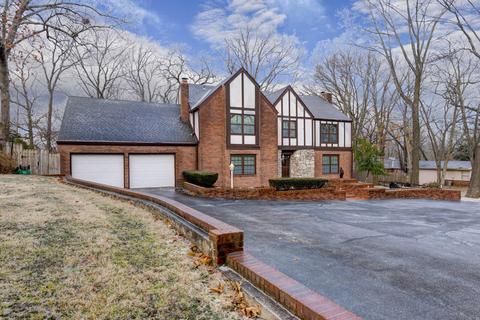 5307 S Clayhill Dr, Springfield, MO 65804 photo 1